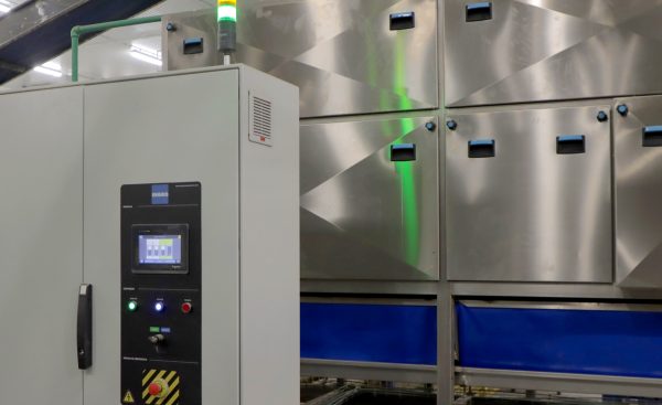 El cerebro de toda máquina industrial es su sistema electrónico